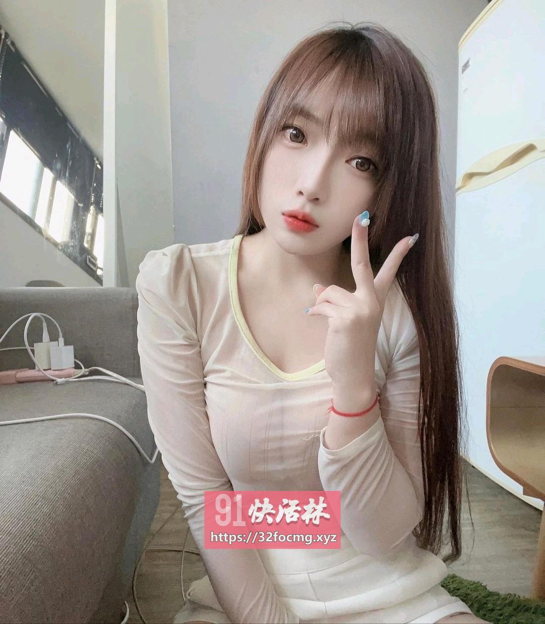 美腿美臀小情人丽丽