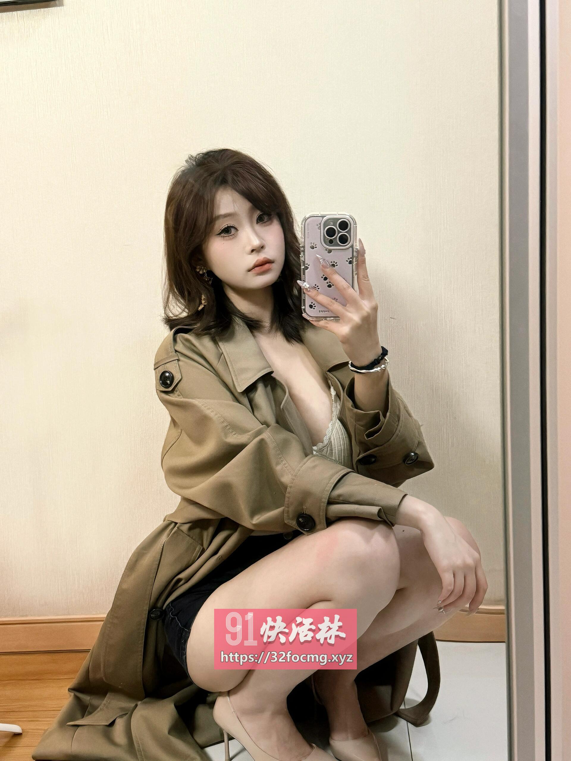 大胸妹子 水多