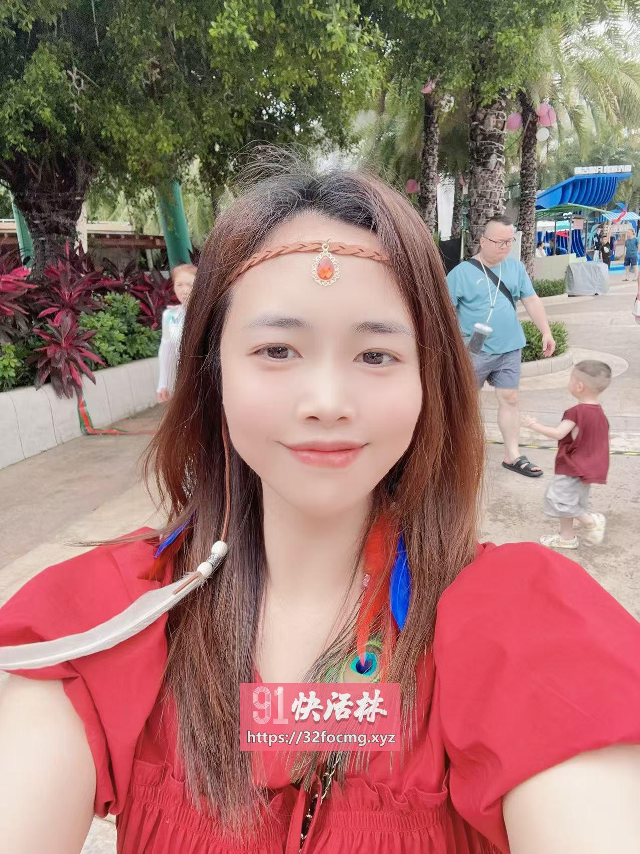 大兴亦庄可爱的大胸小姐姐