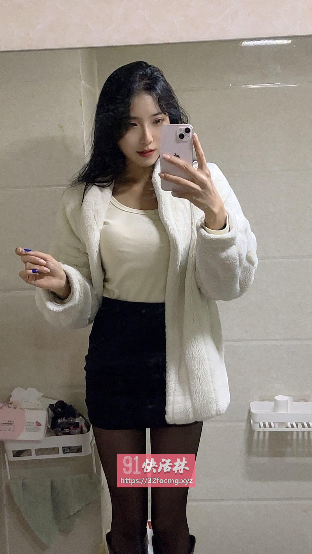 西青极品性感温和娇小妹子让我舍不得用力