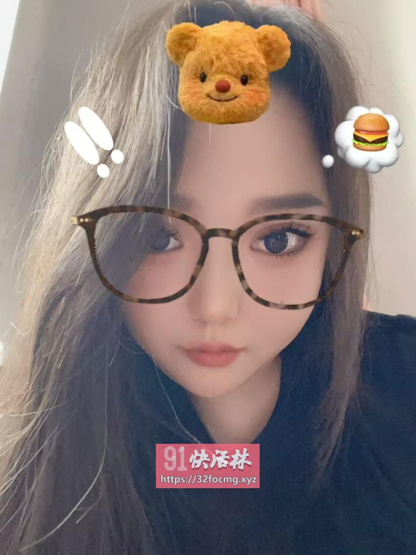 新区丽人公寓小胖妞