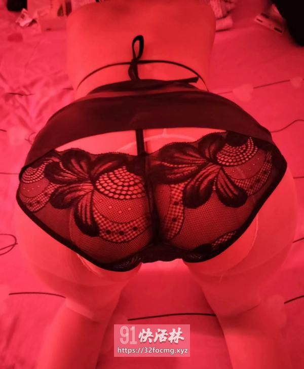 红山动物园附近少妇