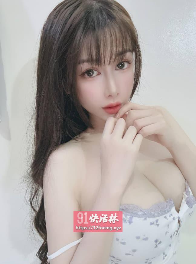 老师一对大咪咪！手抓不过来