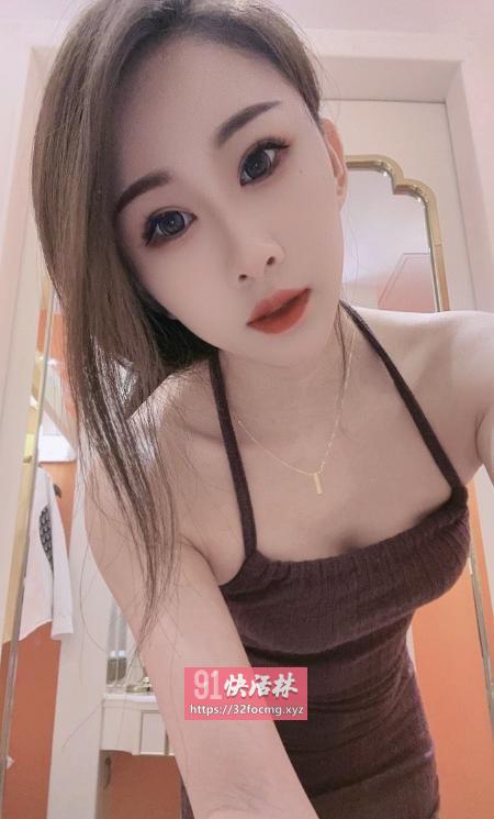 上城东站性感小狐狸