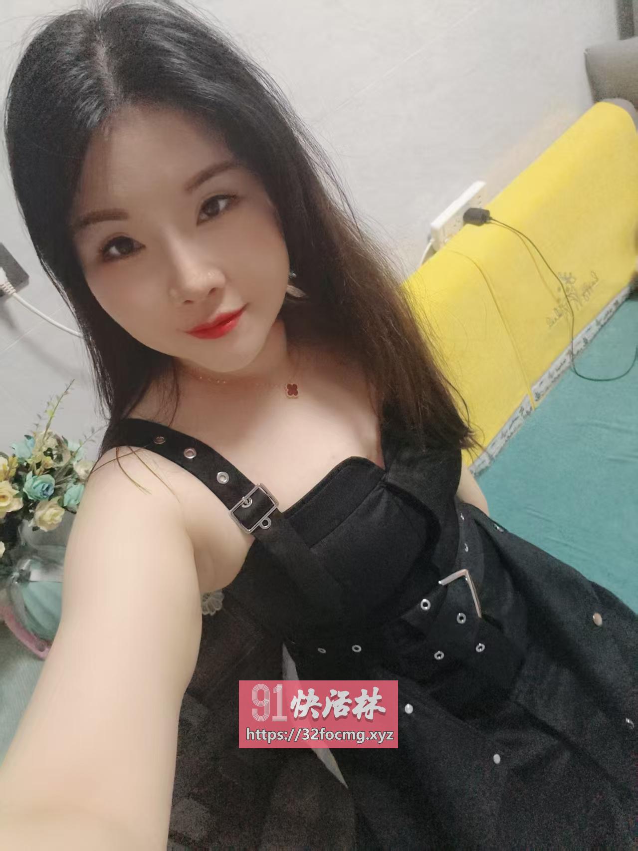 翘臀诱人悦儿