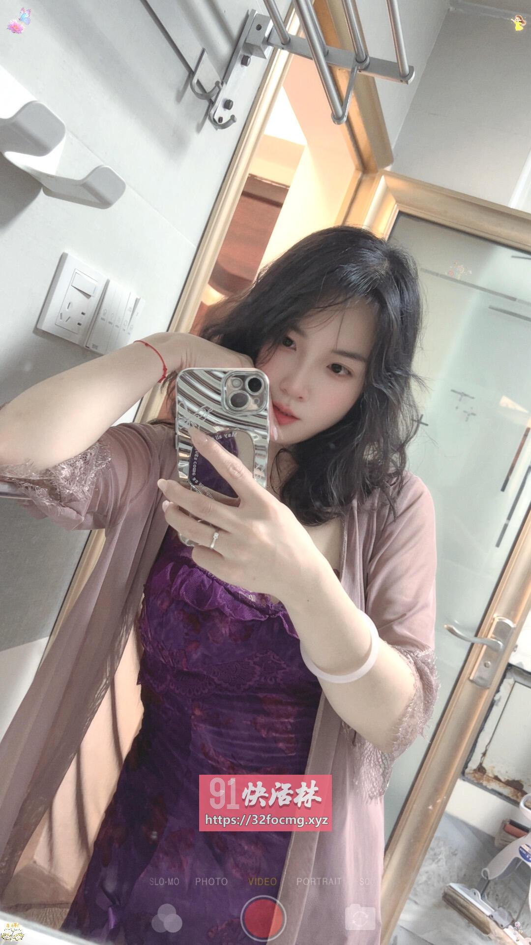 兼职风骚大奶人妻