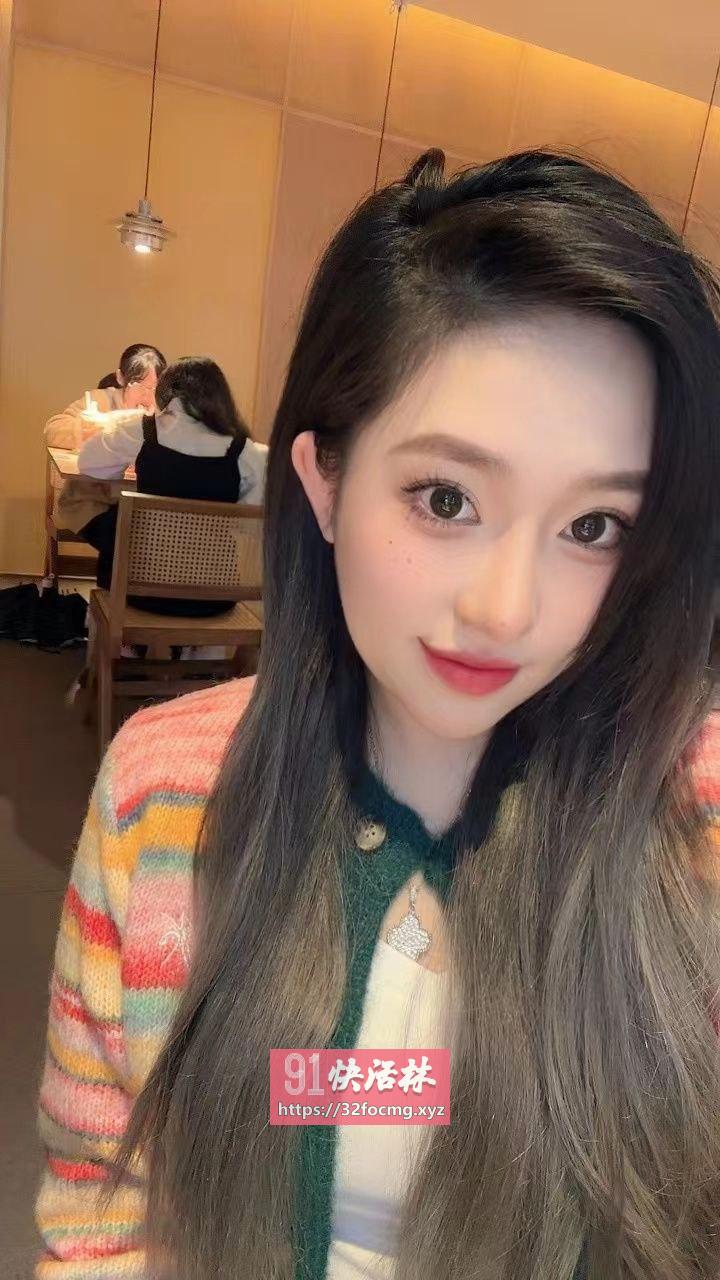 河北兼职小靓妹可深H颜射