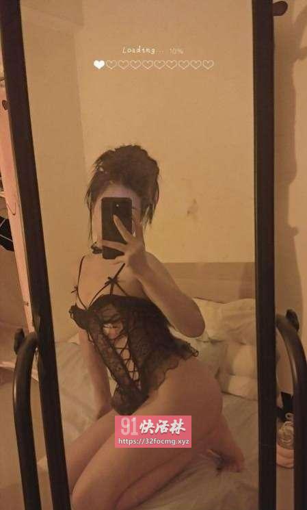 小骚货制服丝袜诱惑