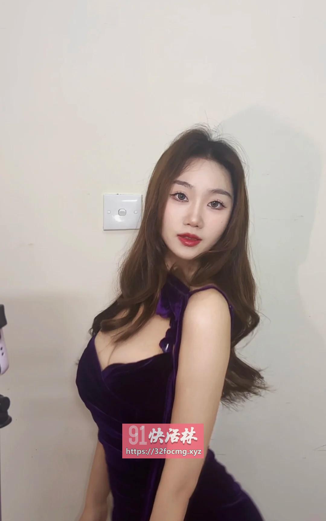 济宁长腿美女小婉