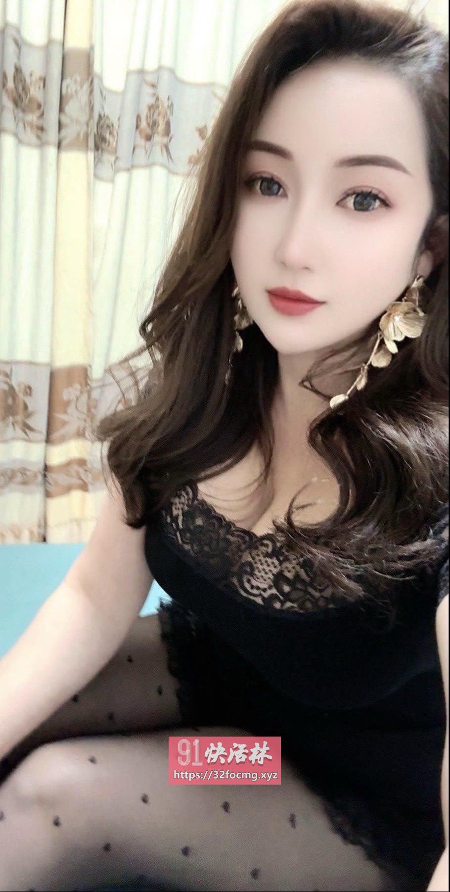 丰满火辣骚逼