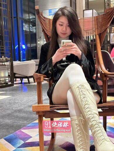 可纯可欲鲍鱼妹
