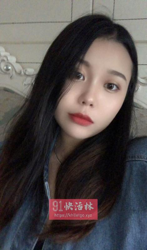 朝阳潮喷少妇