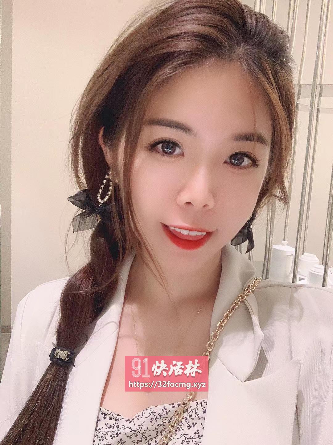 妹子舌头所到之处酥酥麻麻