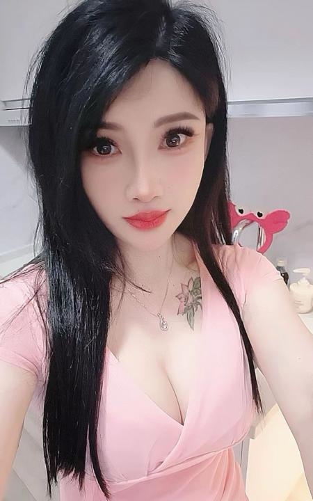 邂逅完美身材小姐姐