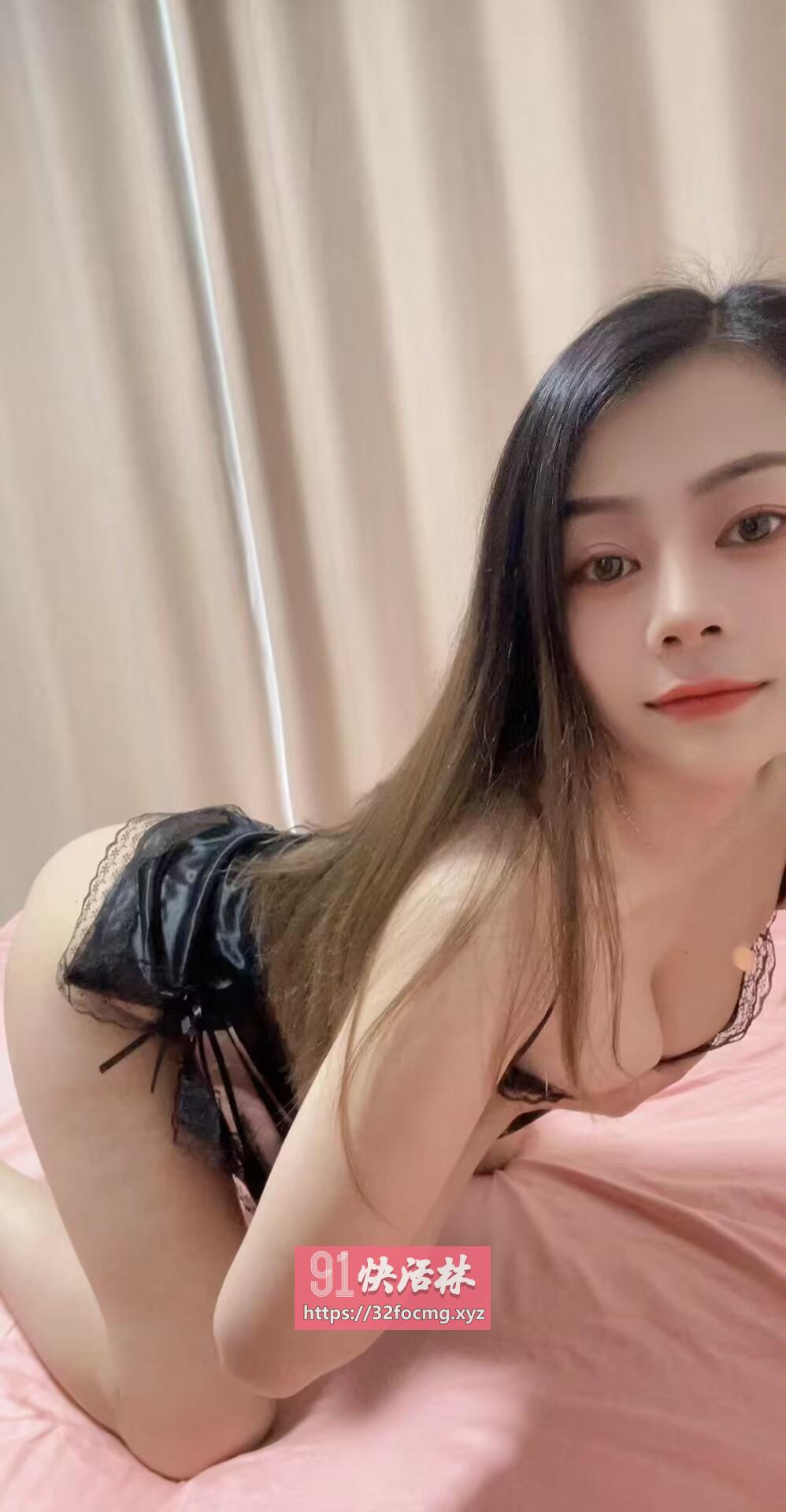 性感诗诗老师
