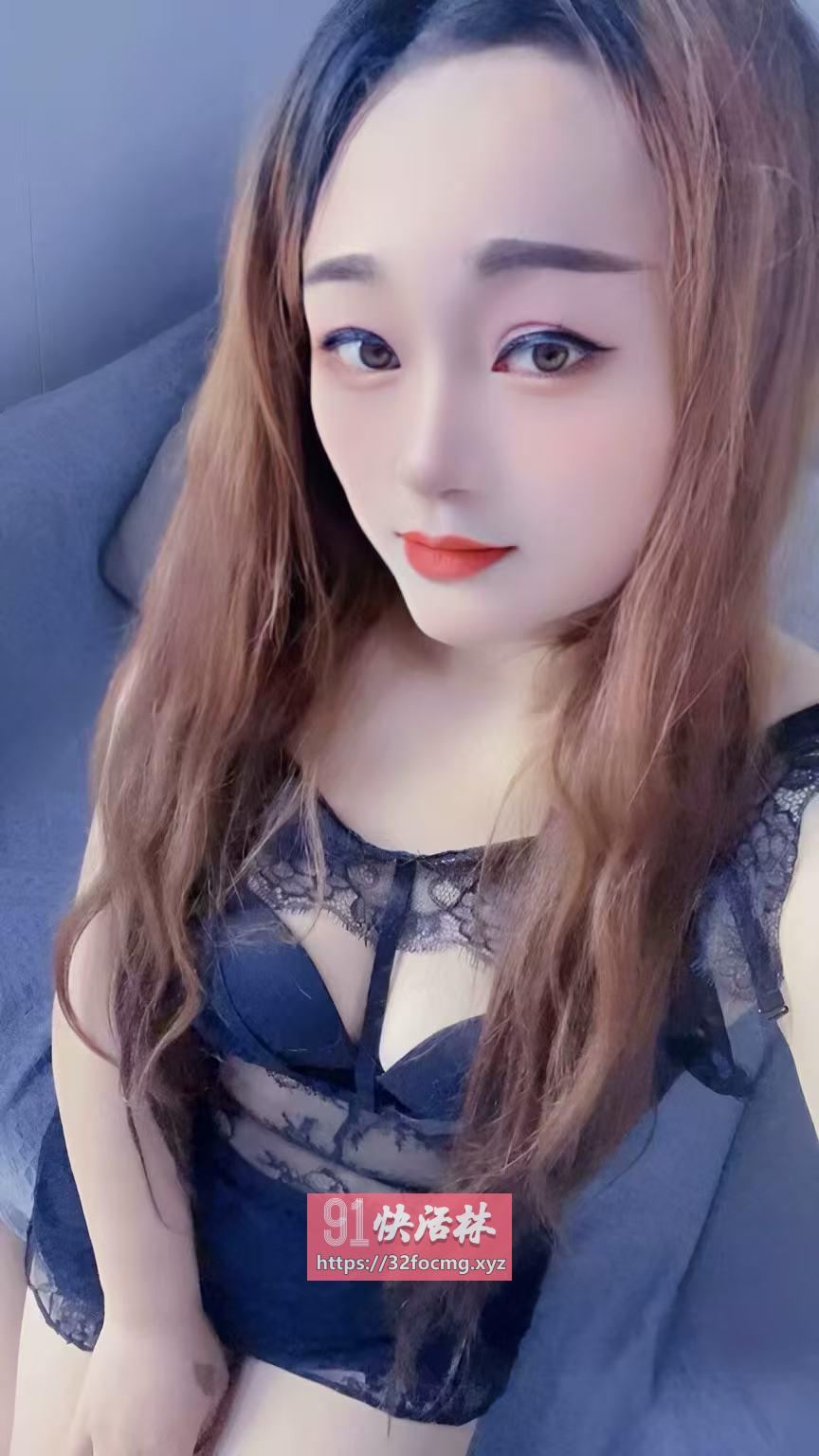 扬州小妹妹刚下海听话姿势配合