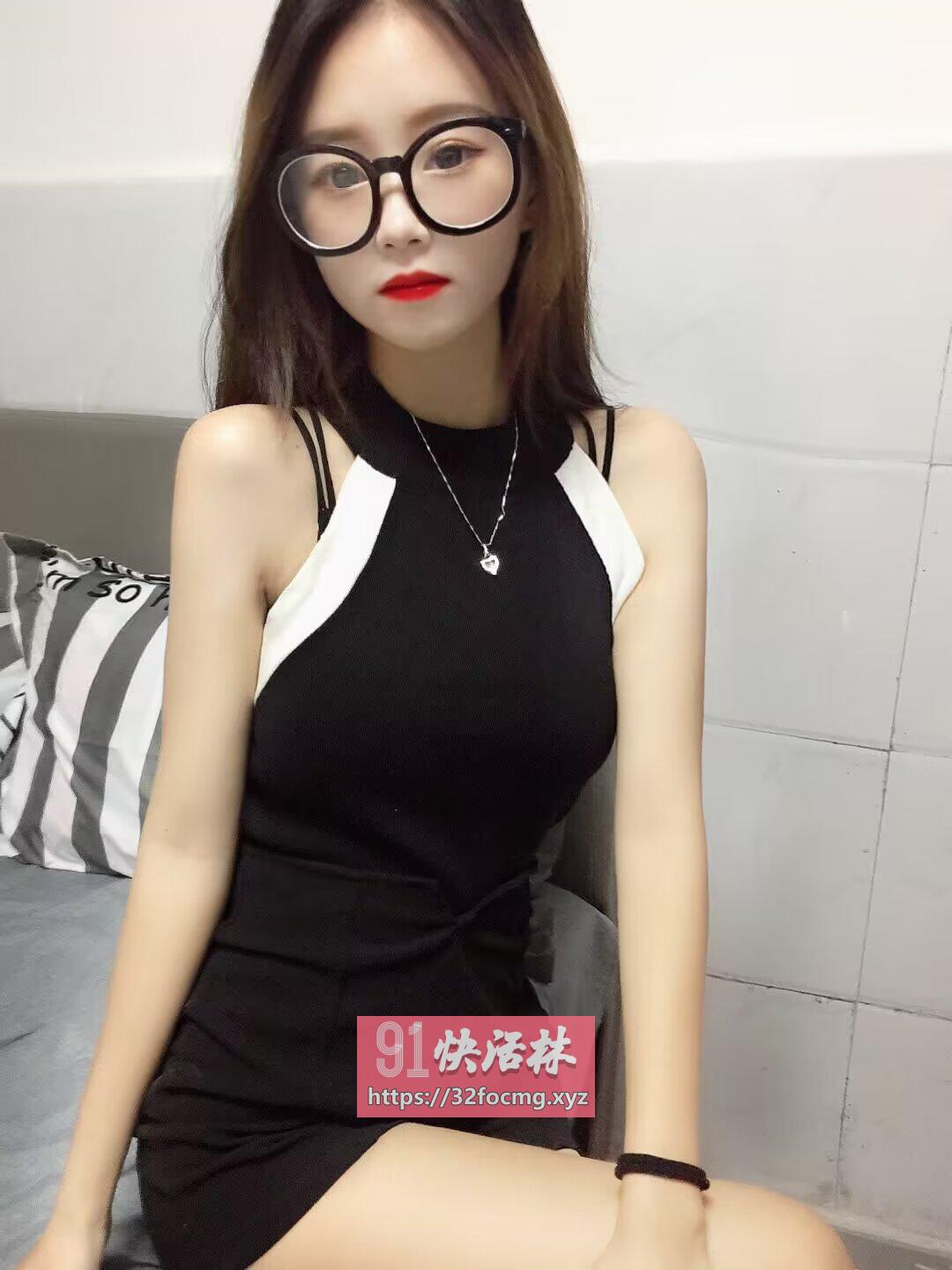 兼职妹妹性感丰满服务好
