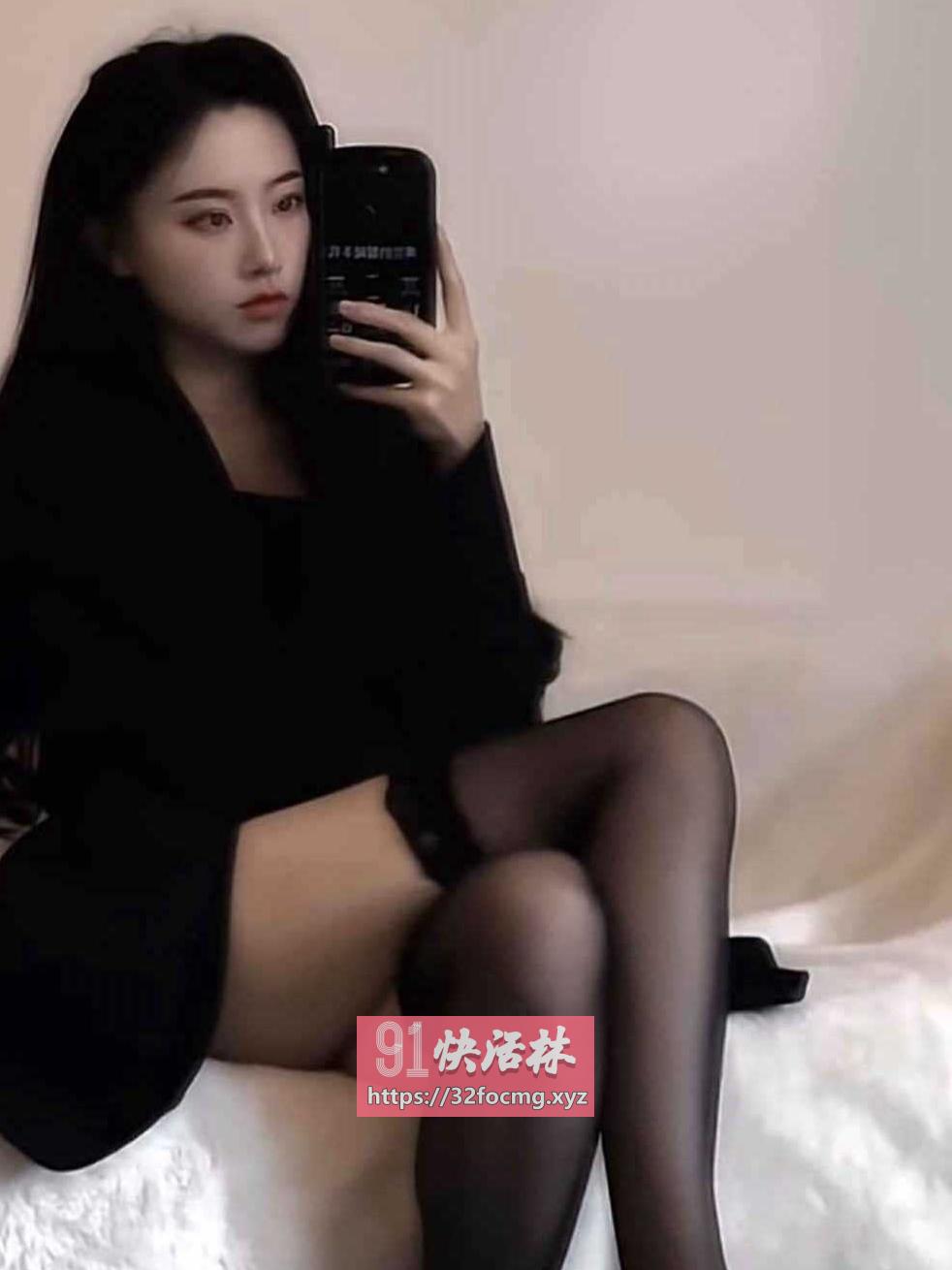 风骚妩媚身材好妹子