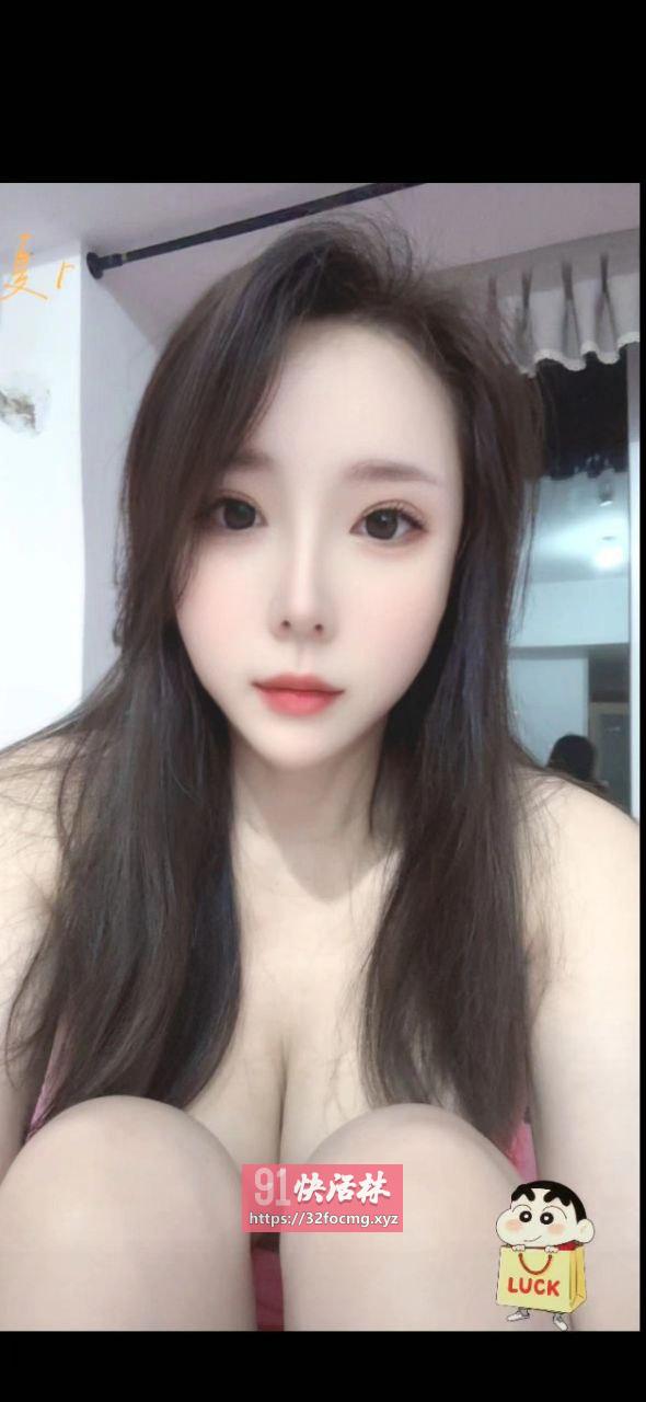 性感风骚大奶妹子