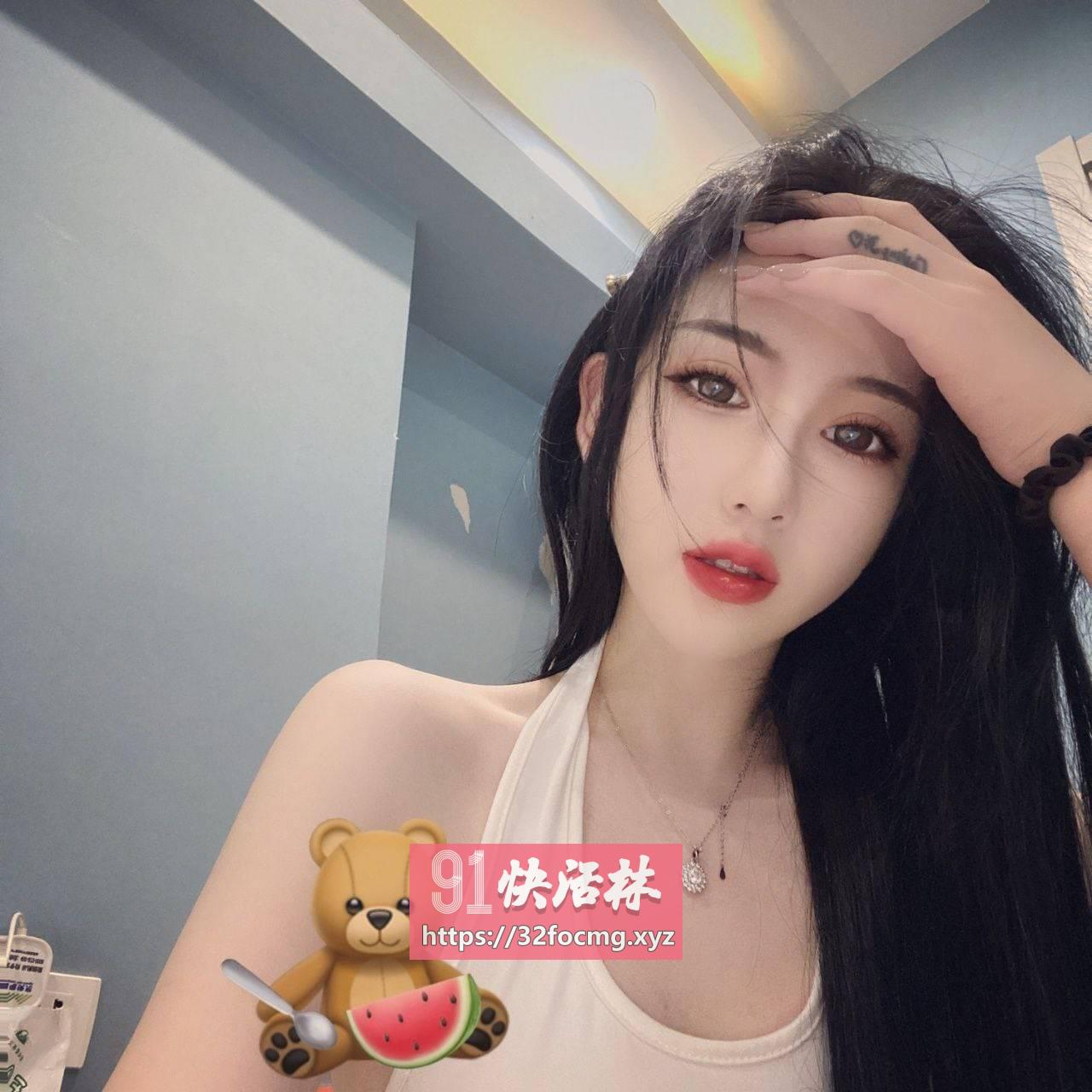 巨乳御姐逼紧活好