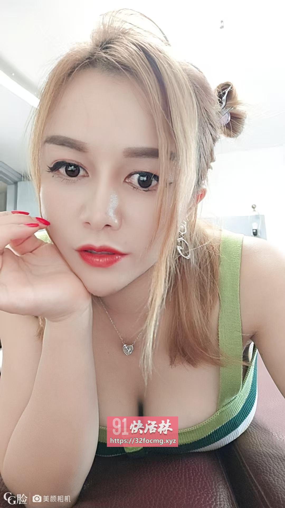大胸服务系老师