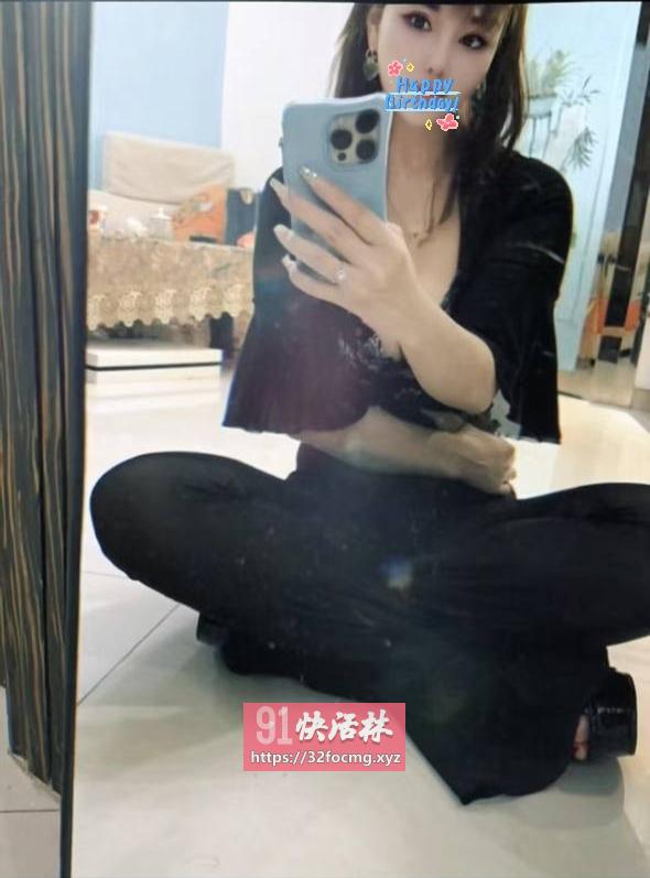 李沧黑丝诱惑骚货