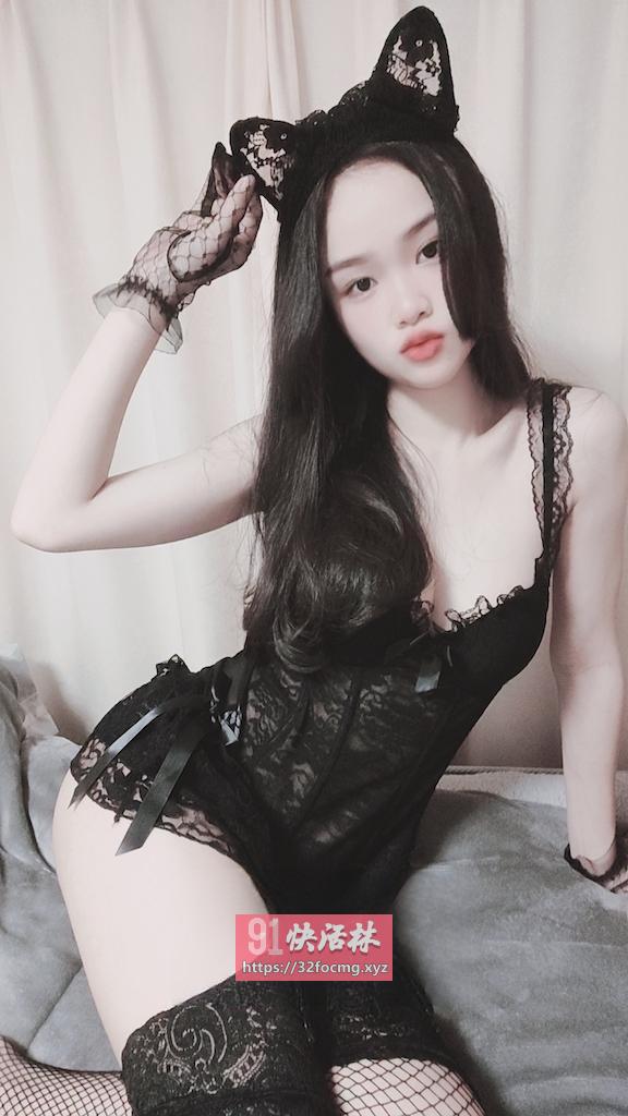 临沂极品黑丝学生妹