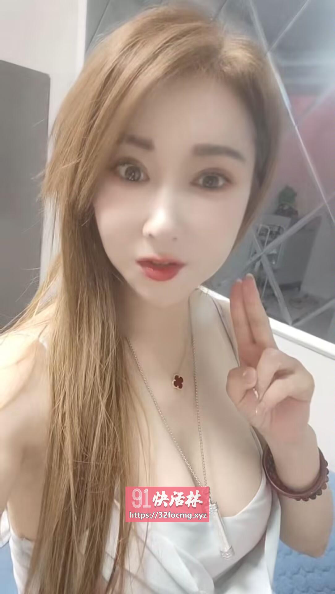 奉天二番战莞式骚伊晗