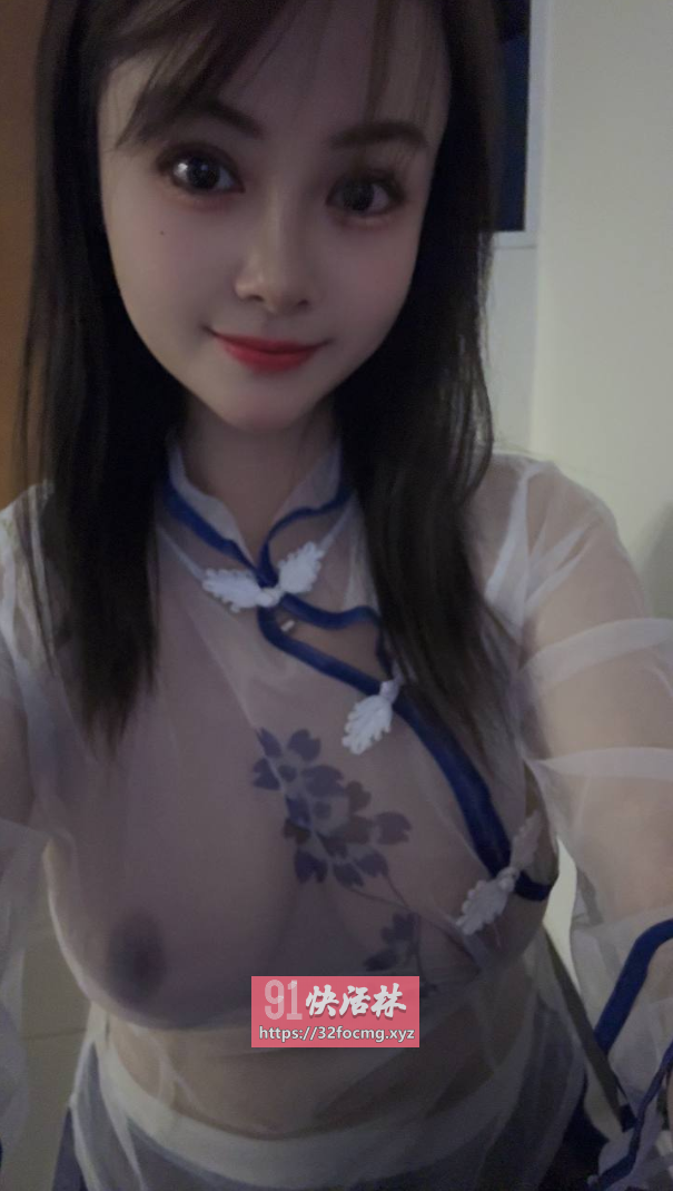 海珠服务系小骚妹肤白貌美