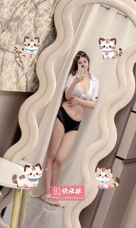 肤白貌美长腿骚货
