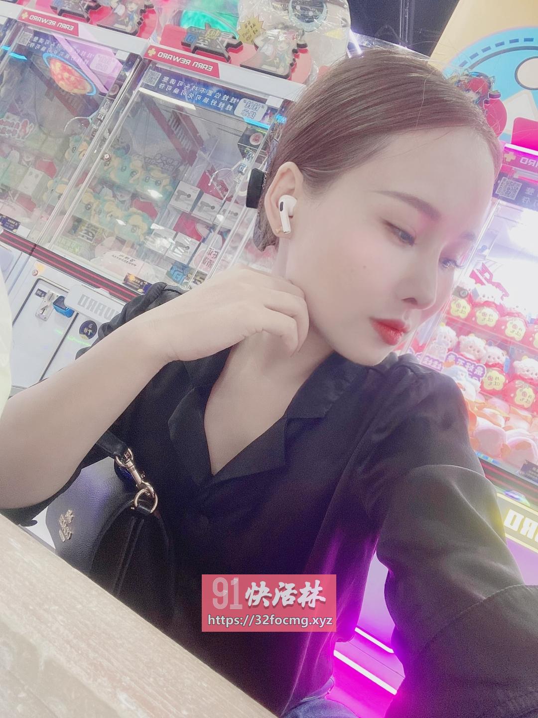 南京翘臀少妇
