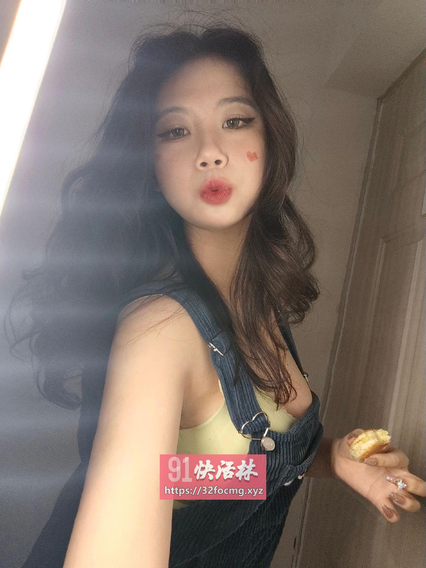 新人小骚货粉嫩多汁