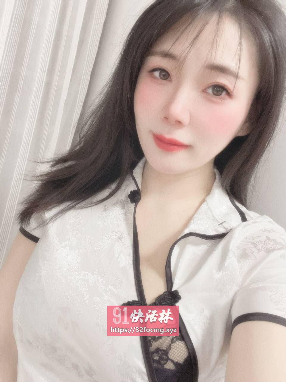 苏州三点粉新人妹子