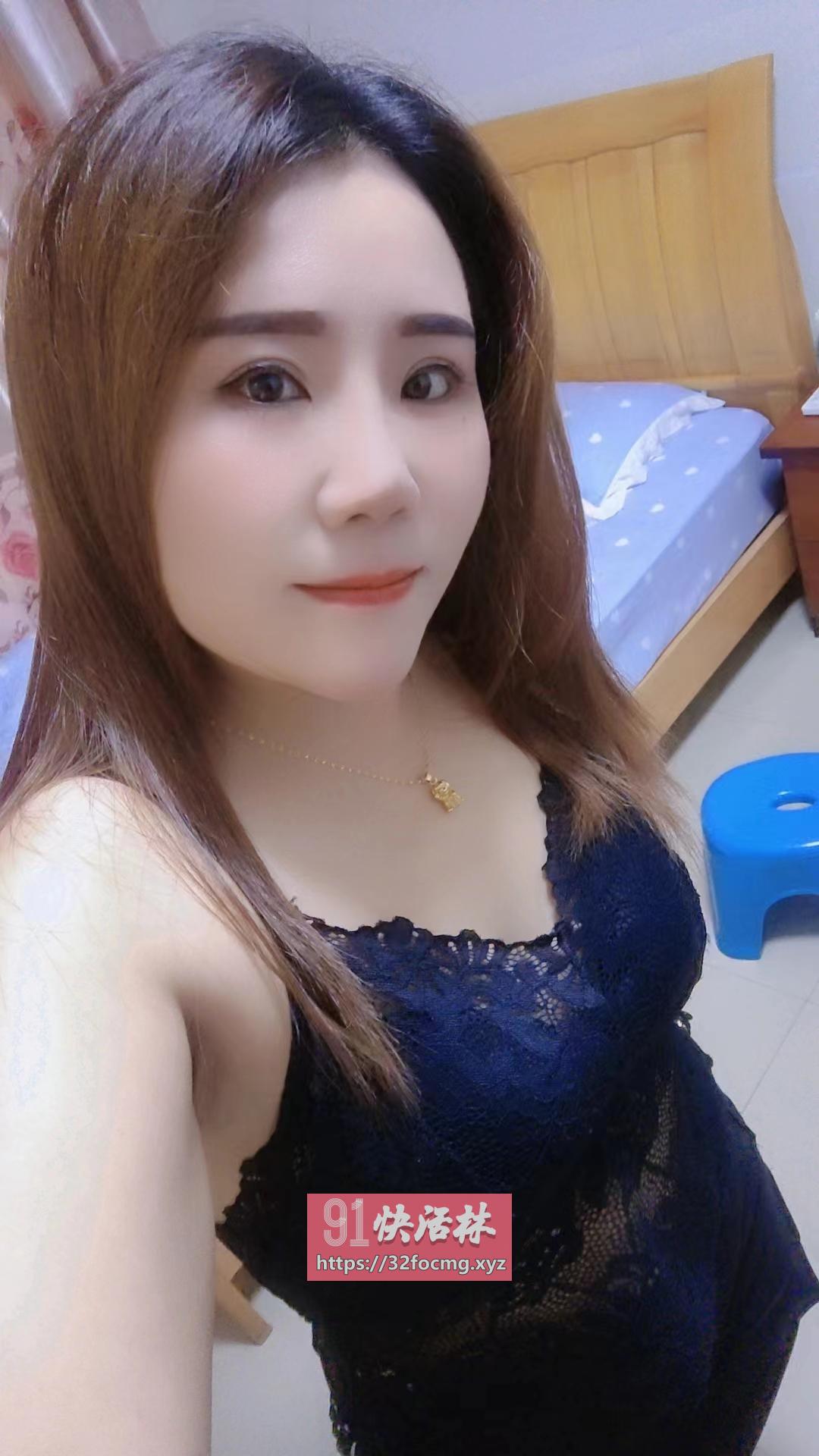 微胖水多熟女