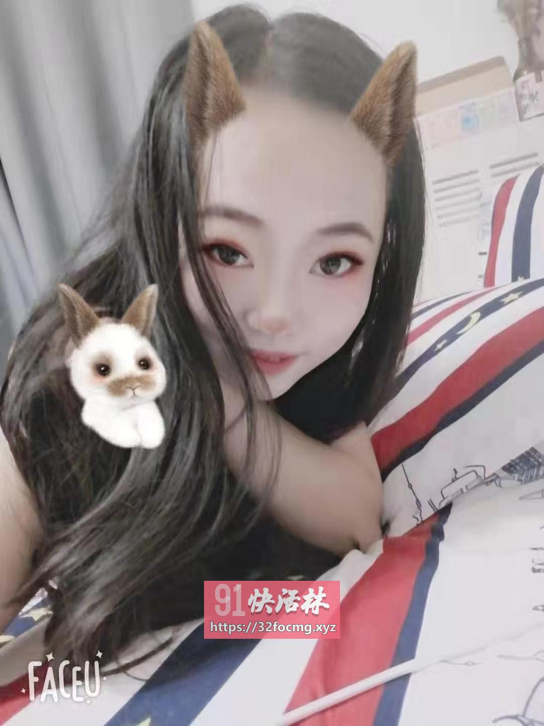 深圳纯欲大奶美女听话姿势多