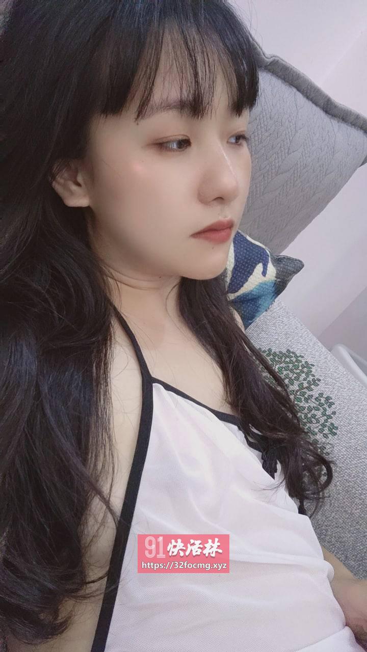 女友般的温柔的妹子