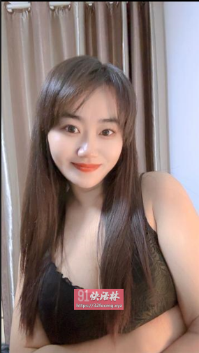 云南大胸萌妹子