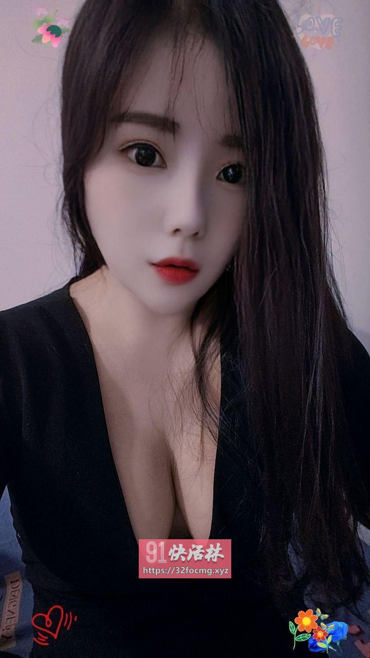 邻家大奶骚女