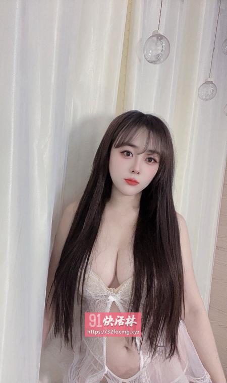 闵行性感雪白大奶曦儿
