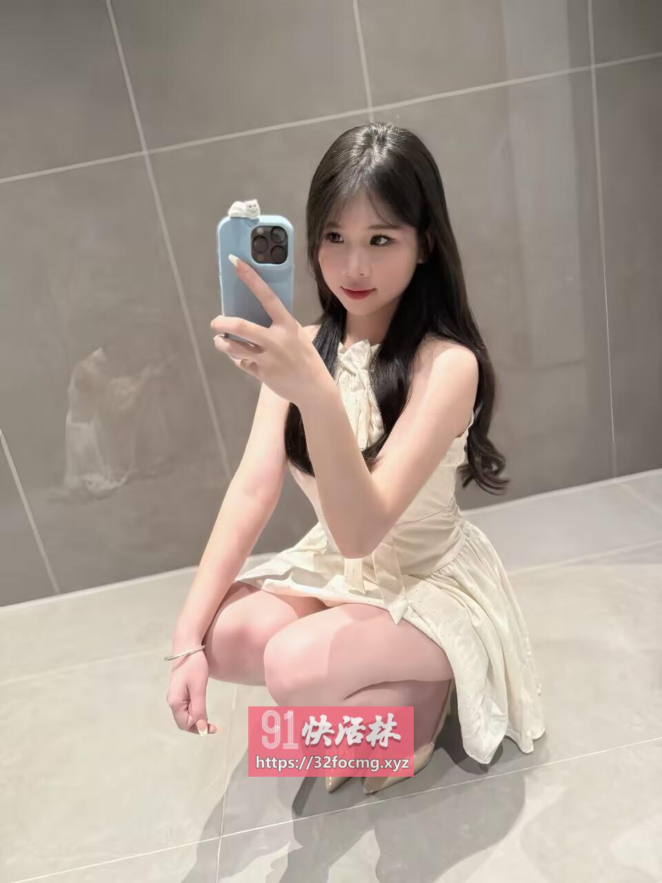 口活很好的大奶小姐姐