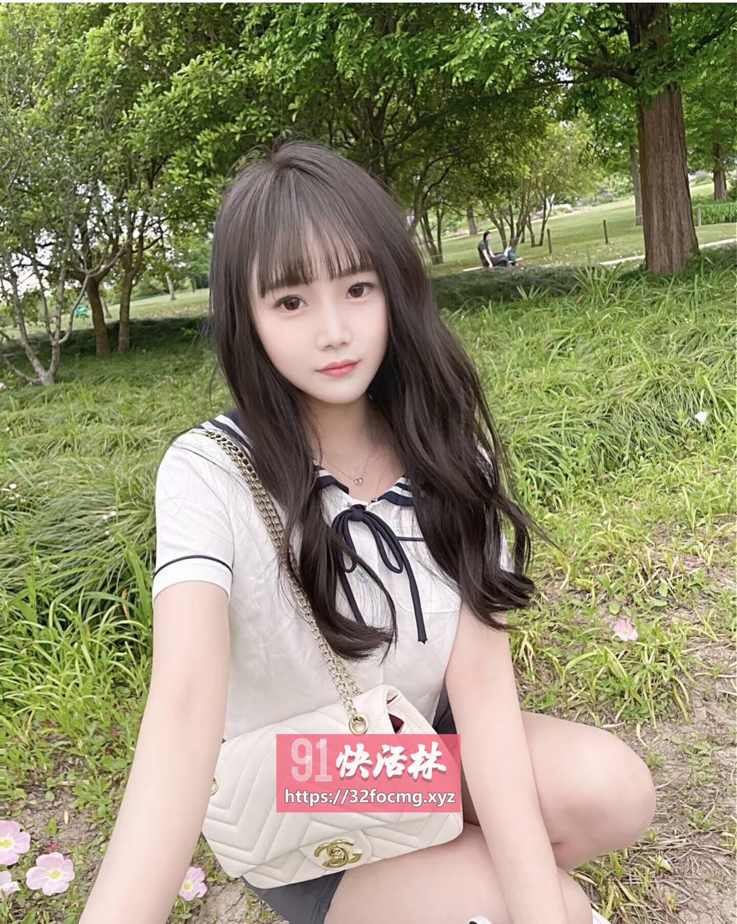 童颜小可爱依恋