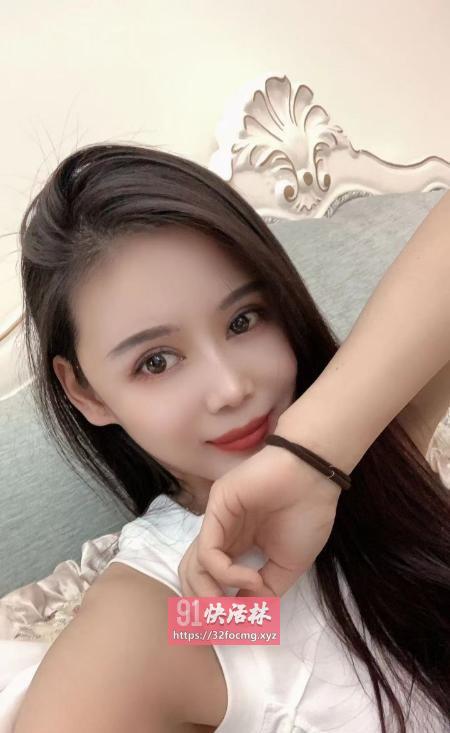 南湖身材颜值超级棒的妹妹