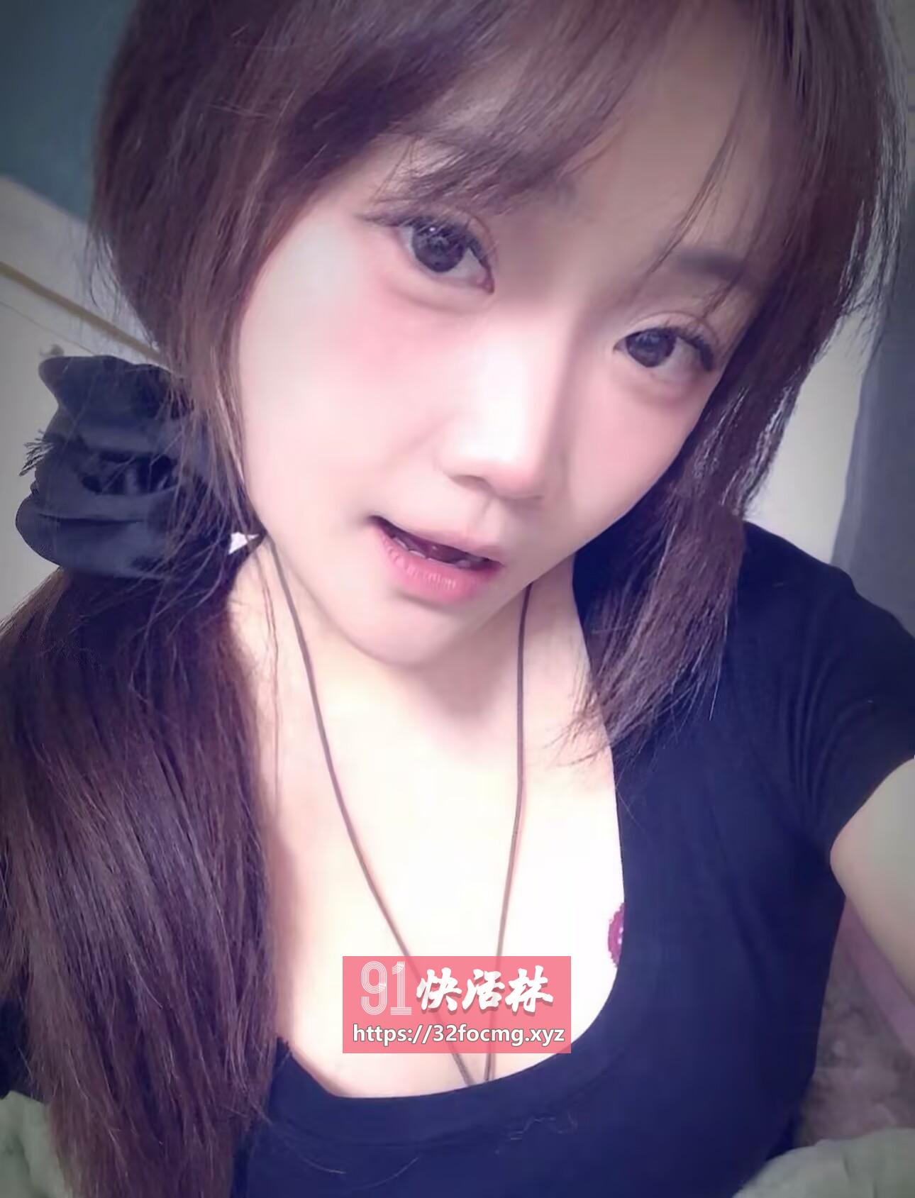 D杯大奶妹